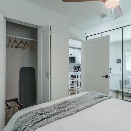 Luxury Tiny Home 2 Miles From Downtown Orlando Bagian luar foto